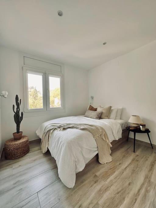 The Golden Oak In Calella Centre - 100M From Beach Palafrugell Exteriör bild